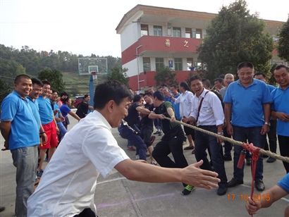 南方出租车公司工会举办第二次秋季职工运动会