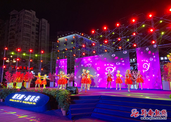观天眼·品毛尖——贵州省“好花红”舞蹈展演在都匀继续上演